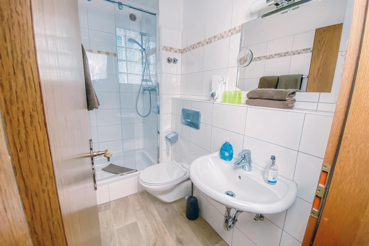 Hotel Benger Krefeld Bagian luar foto