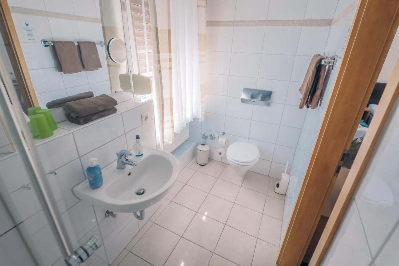 Hotel Benger Krefeld Bagian luar foto