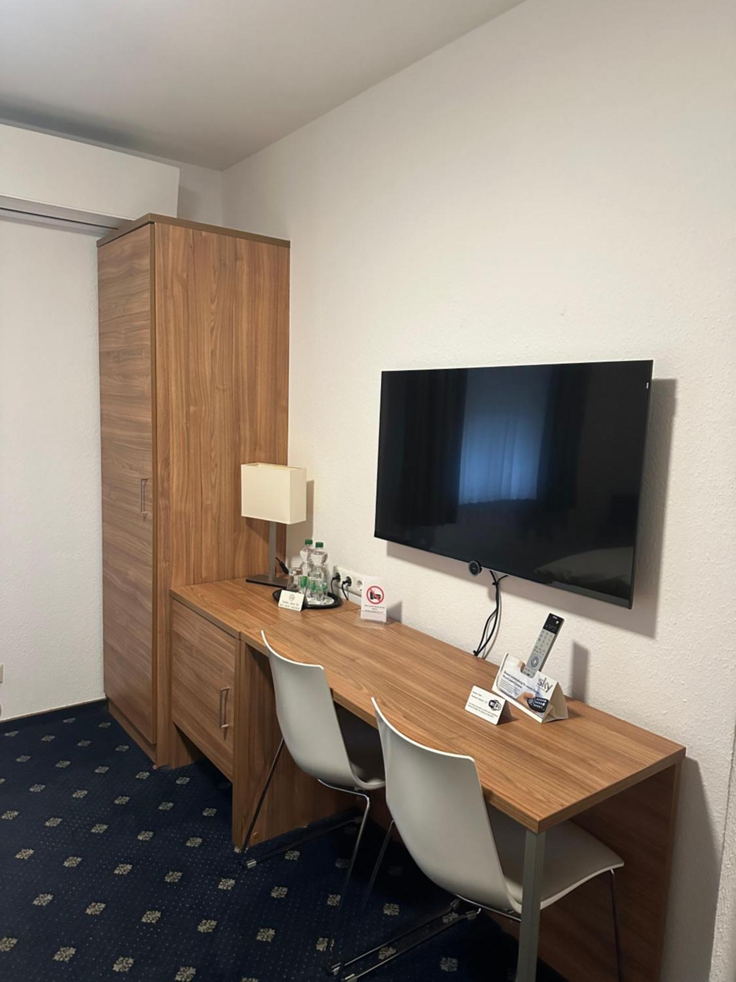 Hotel Benger Krefeld Bagian luar foto